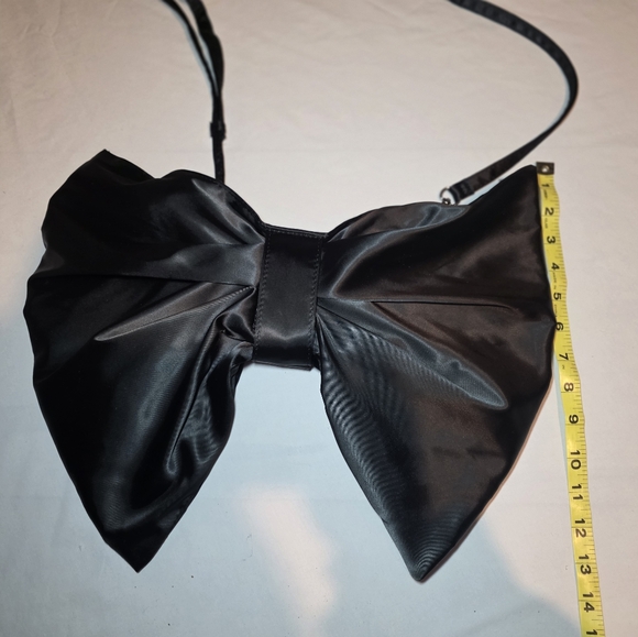 Unique 12" Black Bow Statement Accessory Cross body Over The Shoulder Handbag - Picture 3 of 8